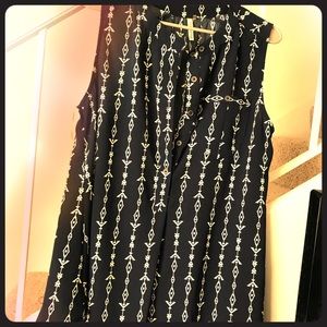 Light Airy Navy Blue Tank Top